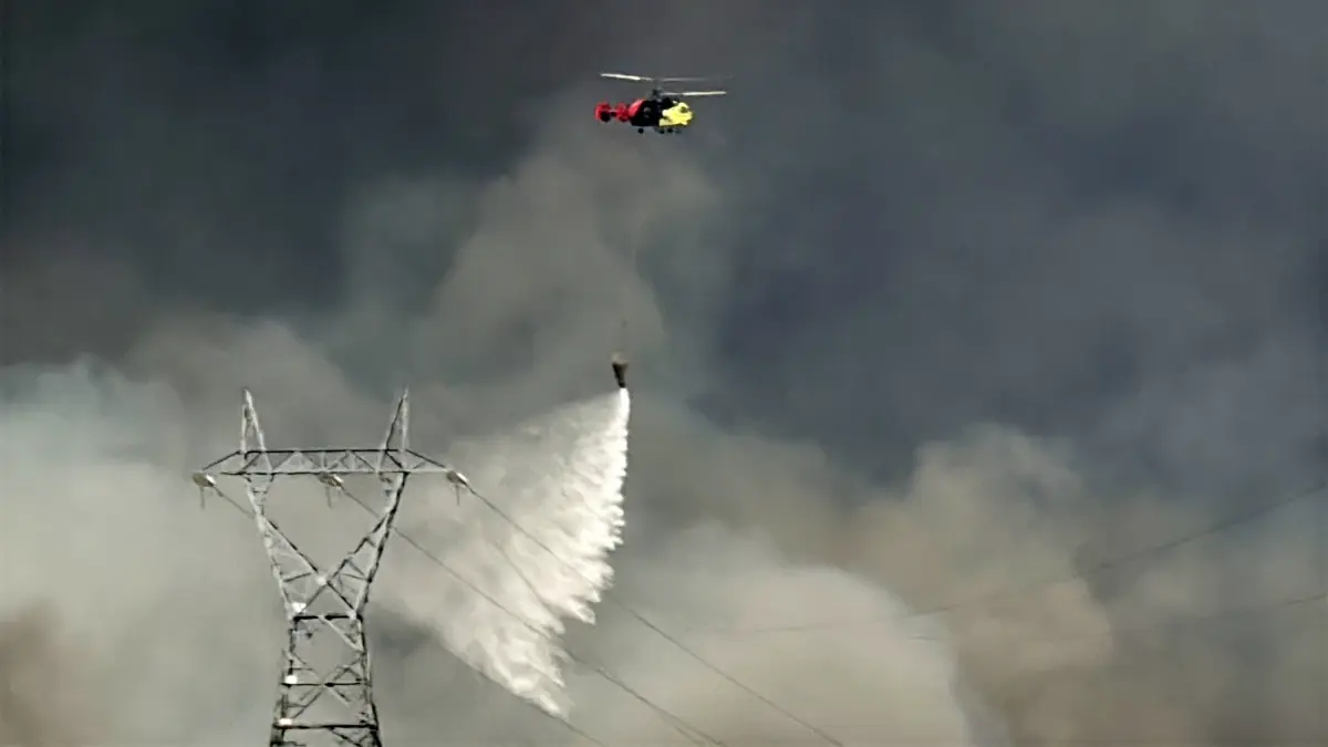 alanyada yangin 3 mahalleyi tehdit ediyor zYqvGpU3