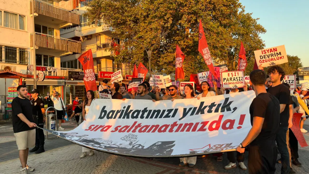 edremitte mitingde atilan sloganlara sorusturma ERql2qz5