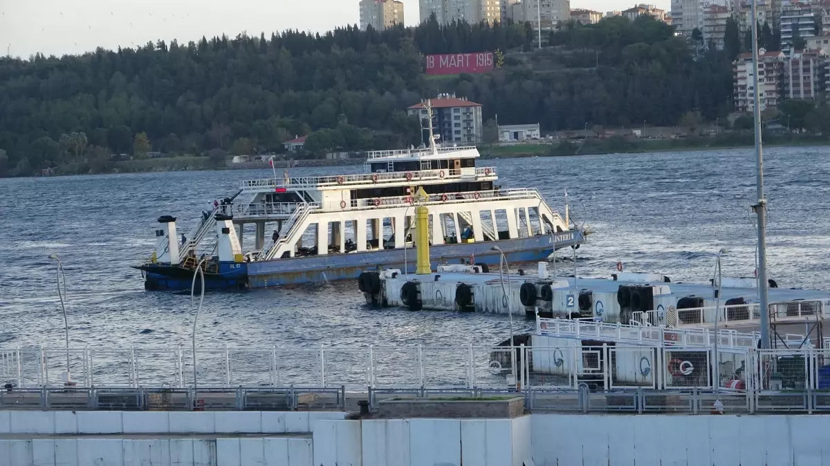 firtina nedeniyle feribot seferleri iptal k6p9nCbX.jpg