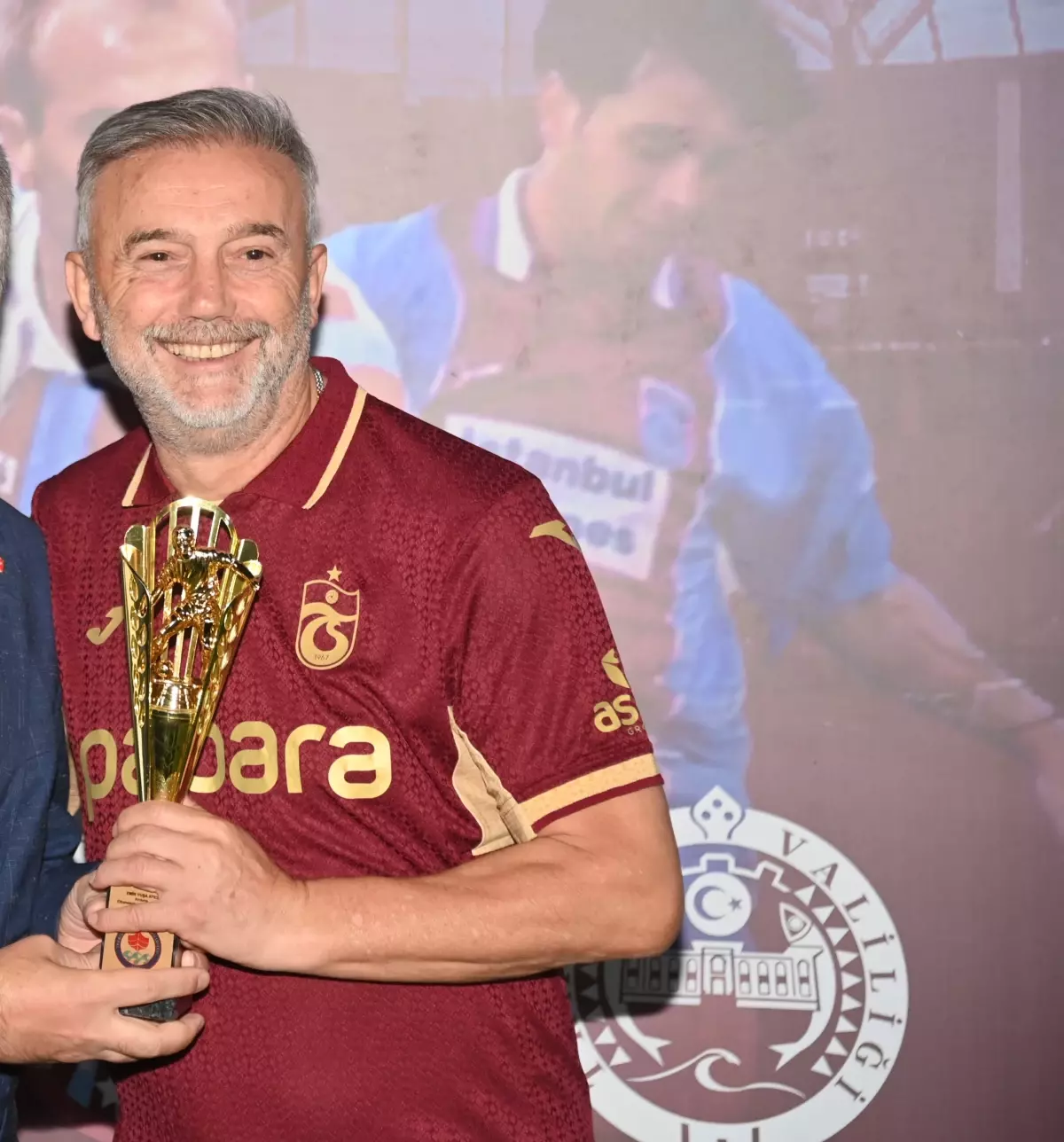 hami mandiralidan taraftara sampiyonluk cagrisi XqDfWKfa.jpg