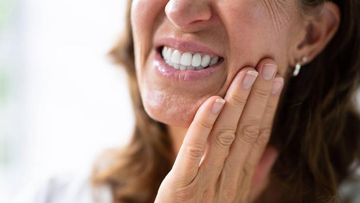 disleri sessiz sessiz olduruyor saglikli gorunuyor ama seker bombasi KGyOp8jM.jpg